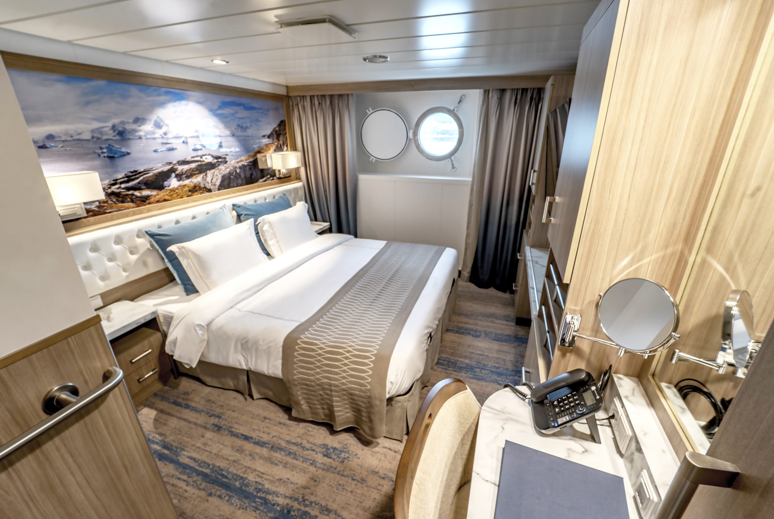 Greg Mortimer – Aurora Stateroom