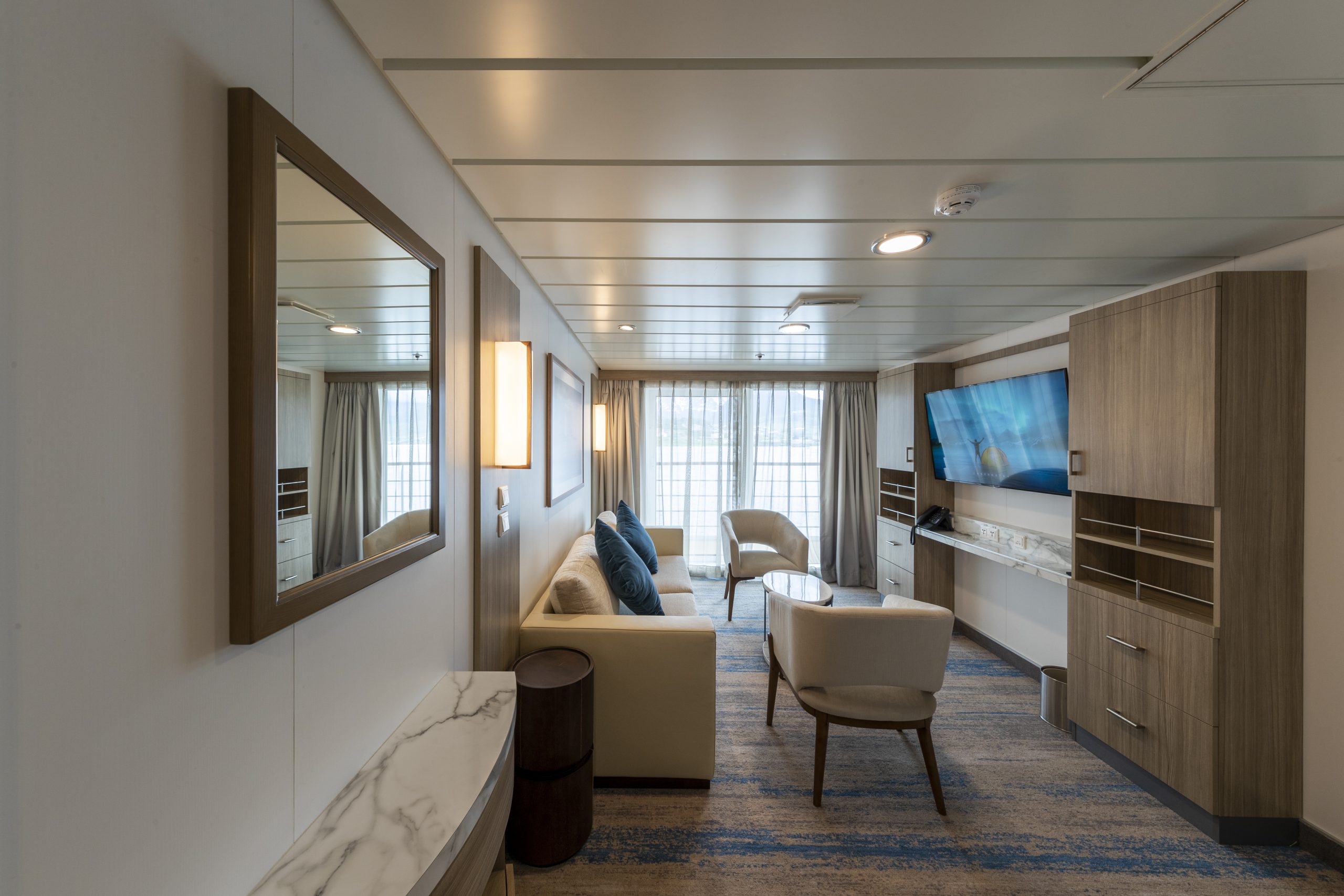 Greg Mortimer – Captain’s Suite 2