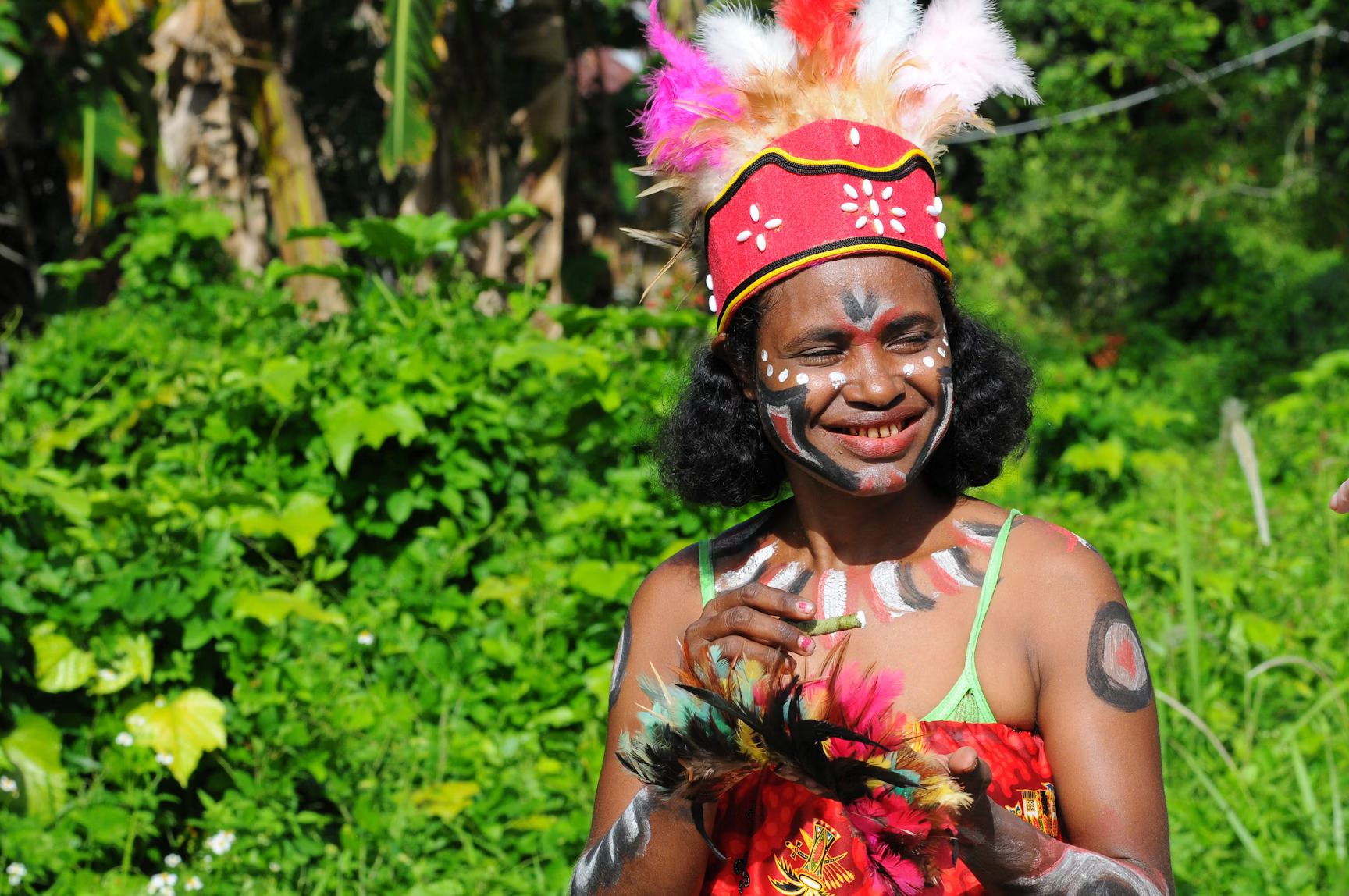 Kwatisore-Village,-Indonesia,-Signature-Papua