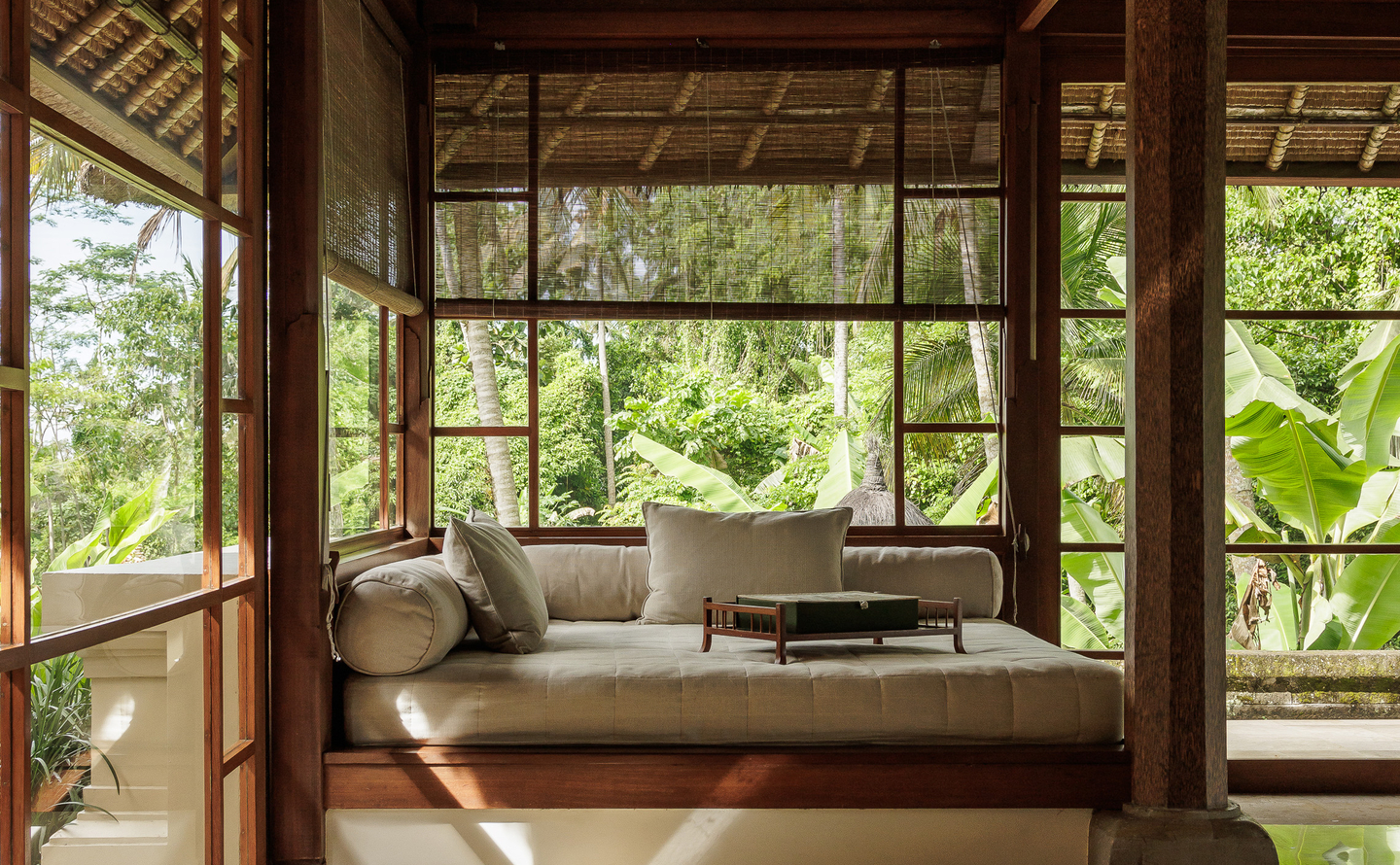 amandari_-_ubud_-_bali_-_indonesia_-_duplex_suite