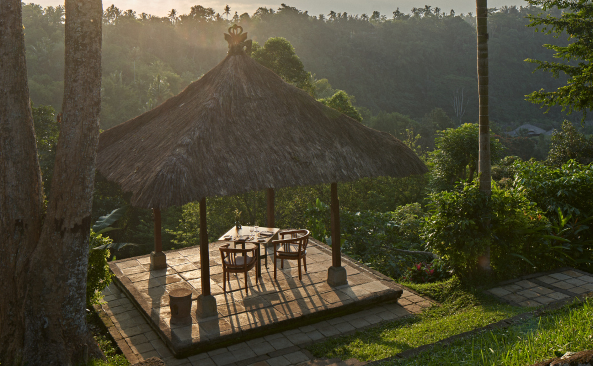 amandari_indonesia_-_experience_private_dining_at_sunset_2