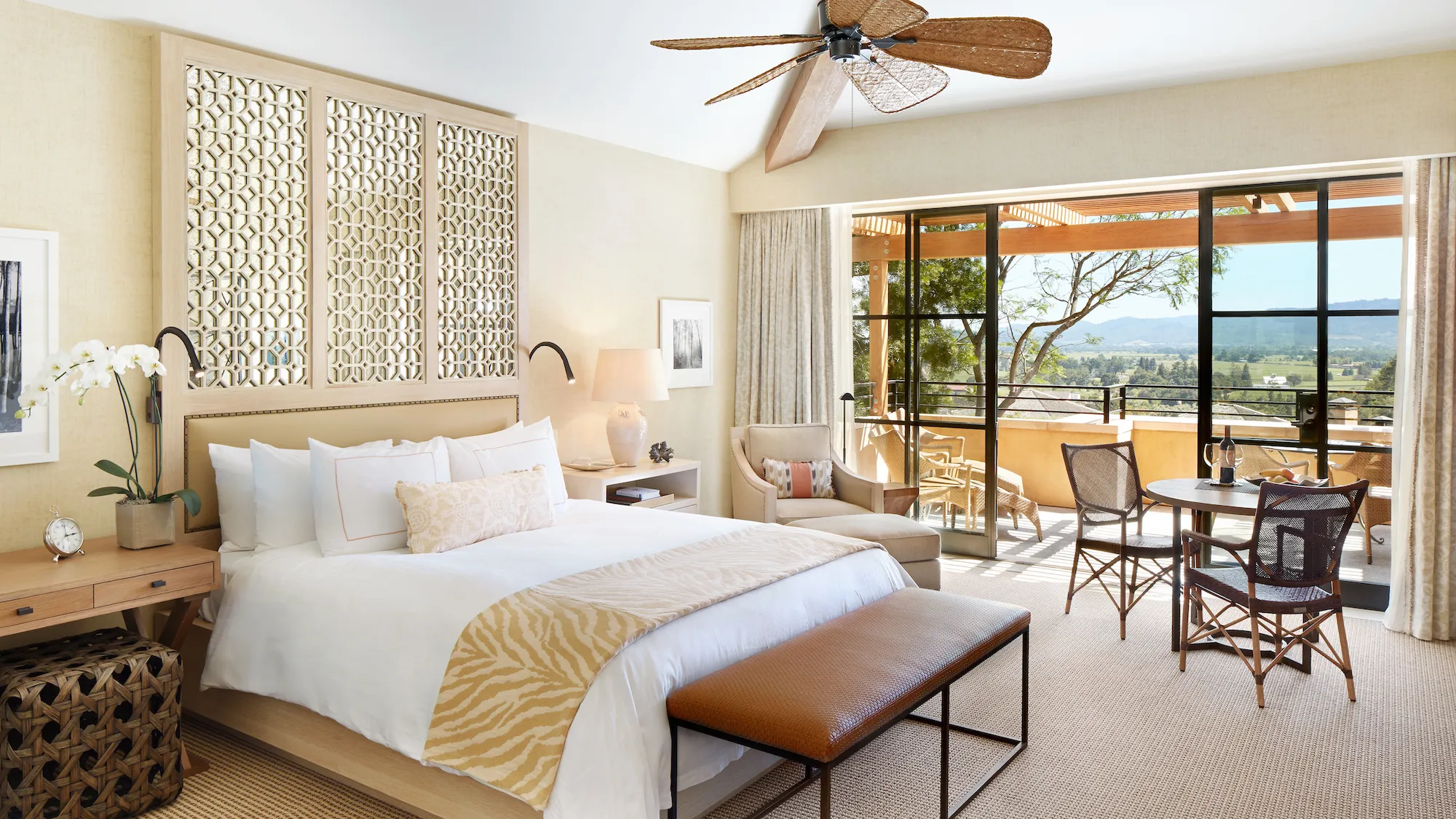 ADS_Galleries_Resort_102023_Asset-3