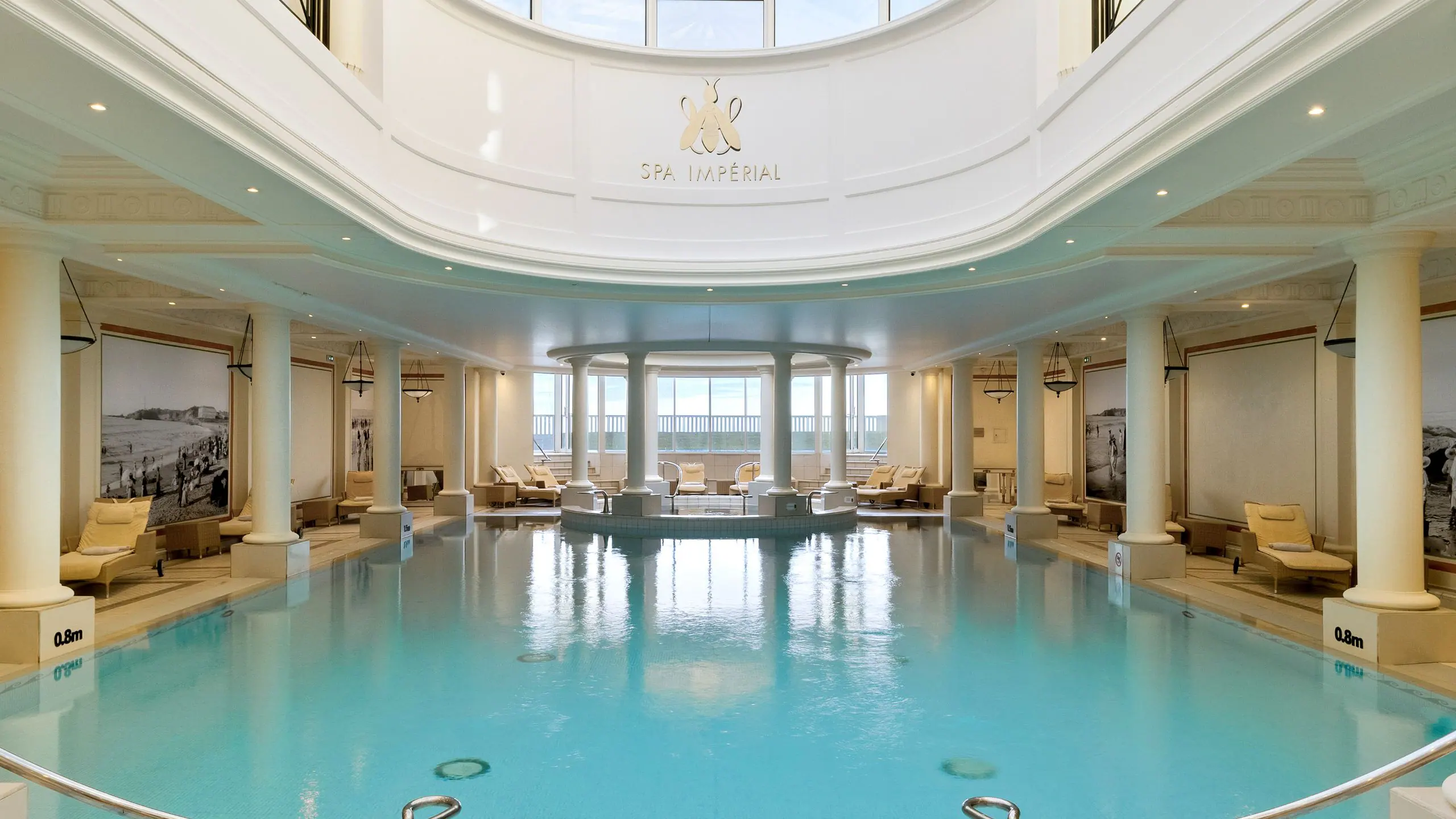 BIQUB-P0900-Spa-Indoor-Pool-Daytime.16×9