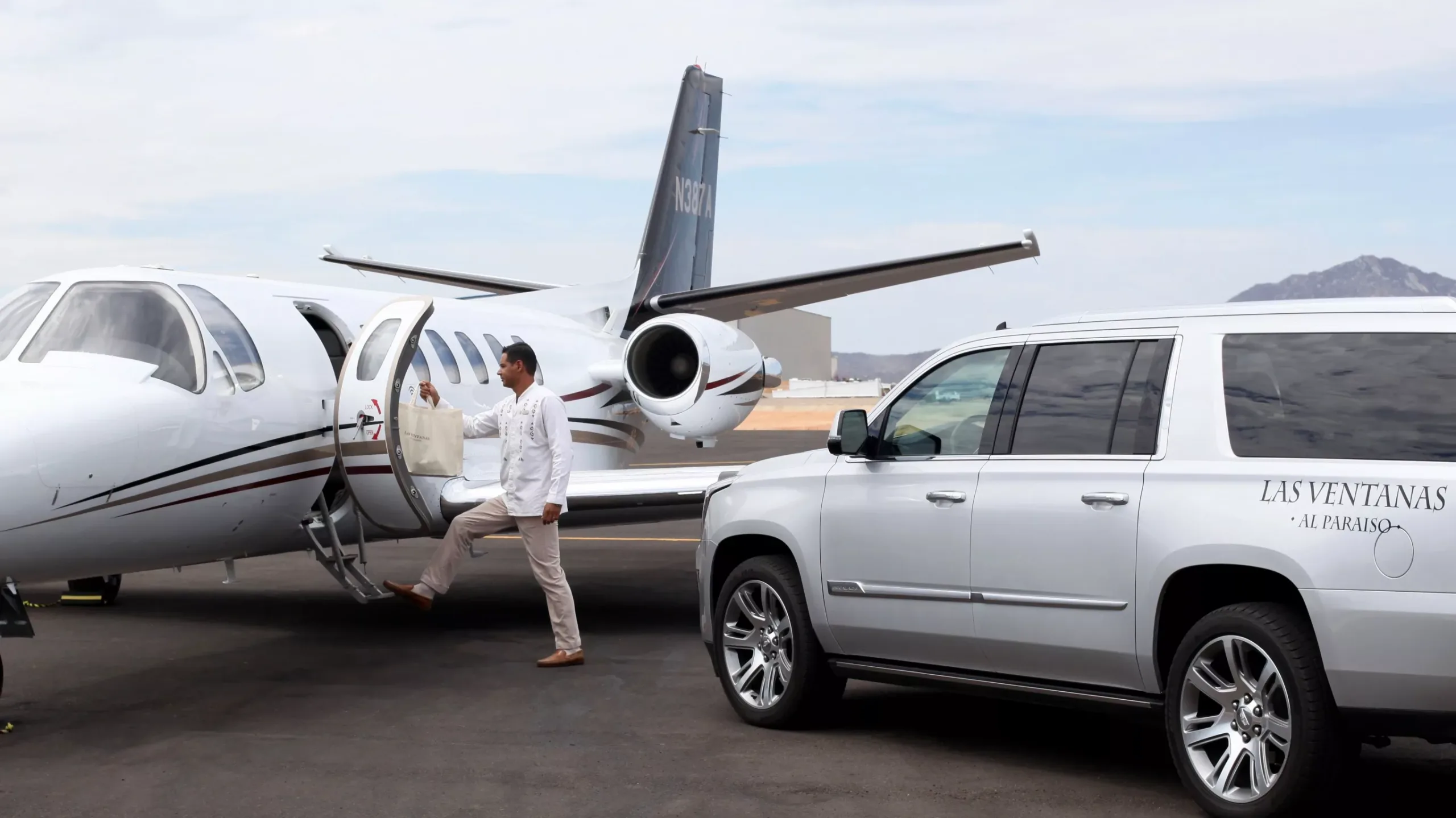 LVP_Private Plane Service_WIDE-LARGE-16-9