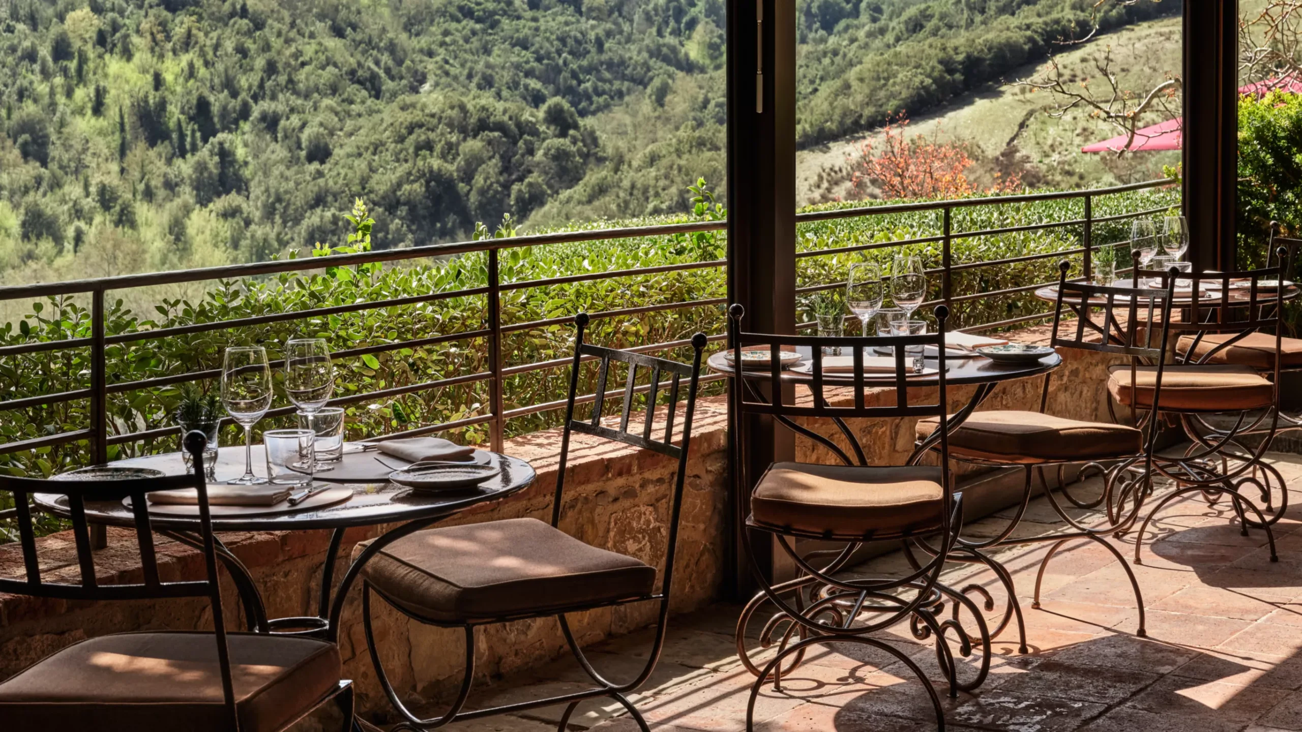 RWCdB_DavideLovatti_April2023_OsteriaLaCanonica_3_WIDE-LARGE-16-9