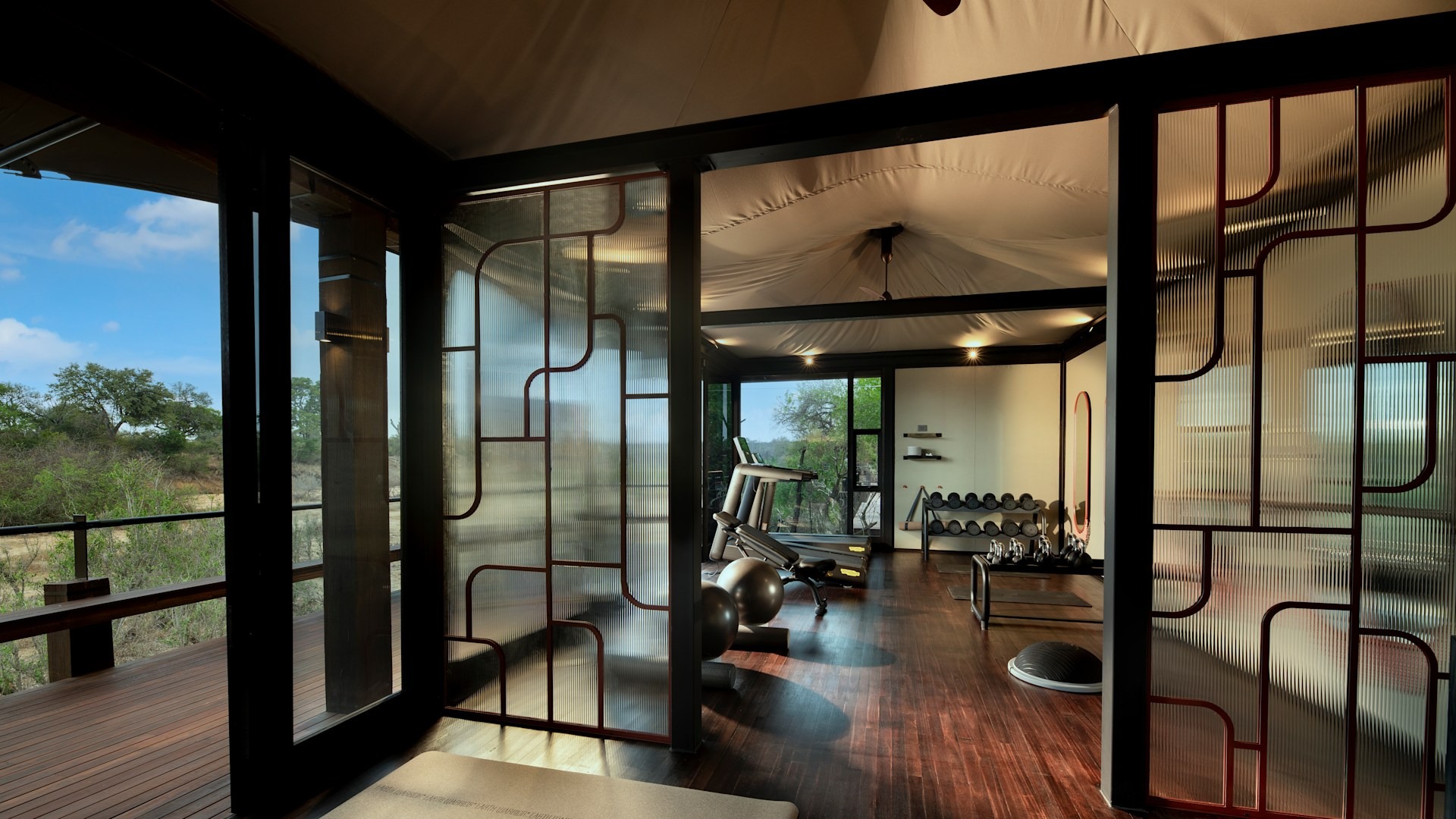 South-Africa-Ngala-Tented-Camp-gym-Website-1920×1080-fill-gravityauto-Q_AutoBest