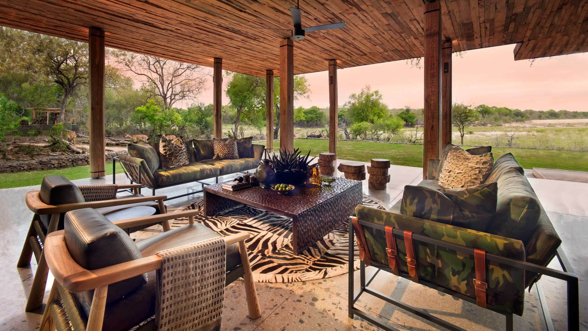lounge-area-at-andbeyond-tengile-in-sabi-sand