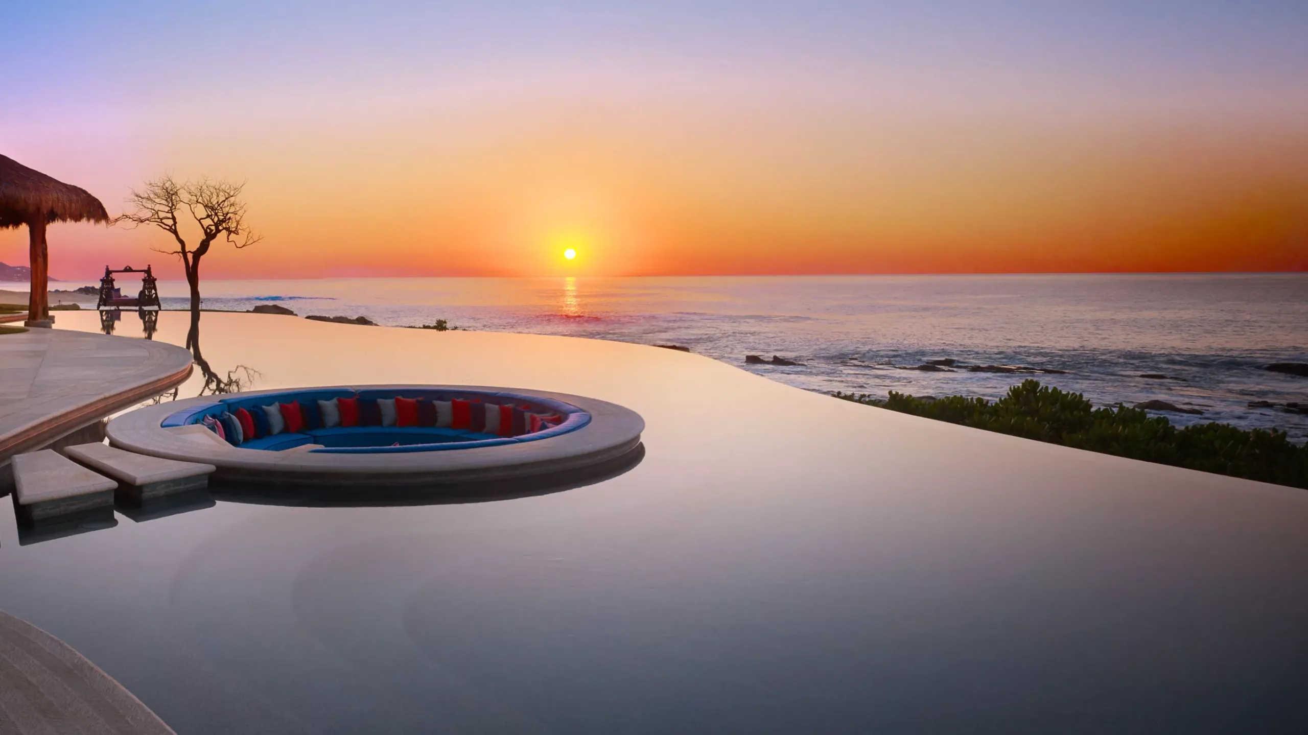 mansion pool_WIDE-LARGE-16-9