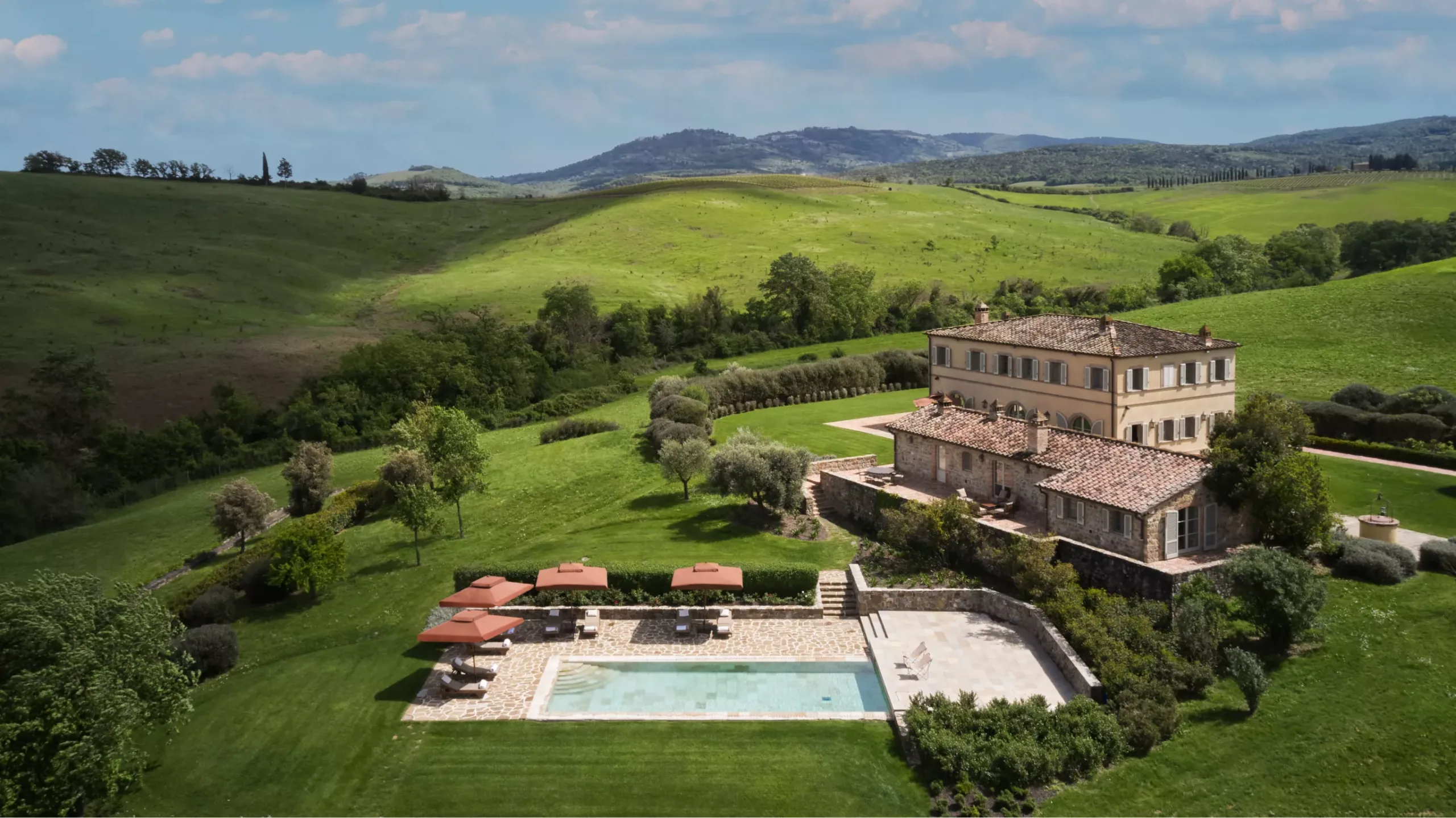 rwcdb_casa del Fiume_outdoordrone_june2024_WIDE-LARGE-16-9