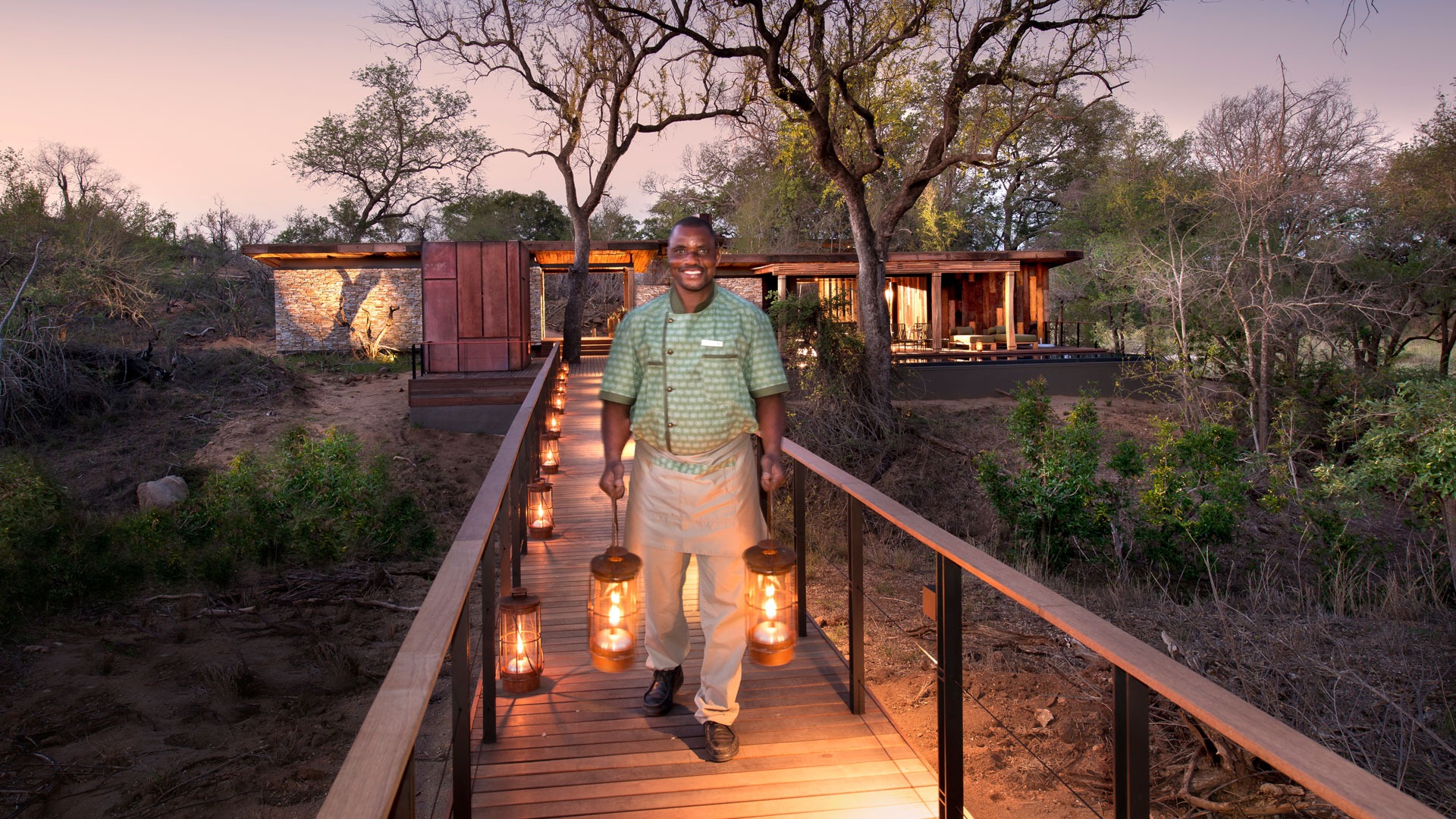 tengile-river-lodge-bridge-lantern-andbeyonder