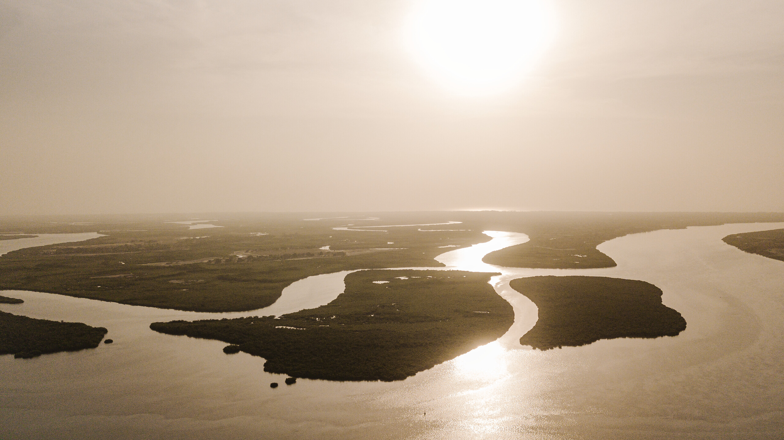 258793-r7u0gt7bv4-swhr