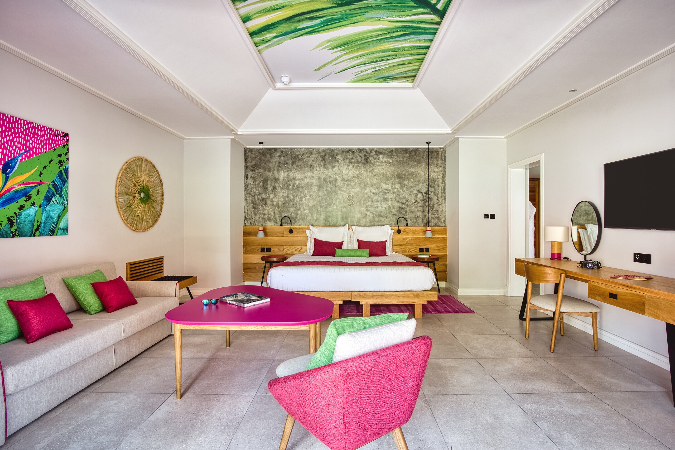 303448-tme2f6ijic-swhr