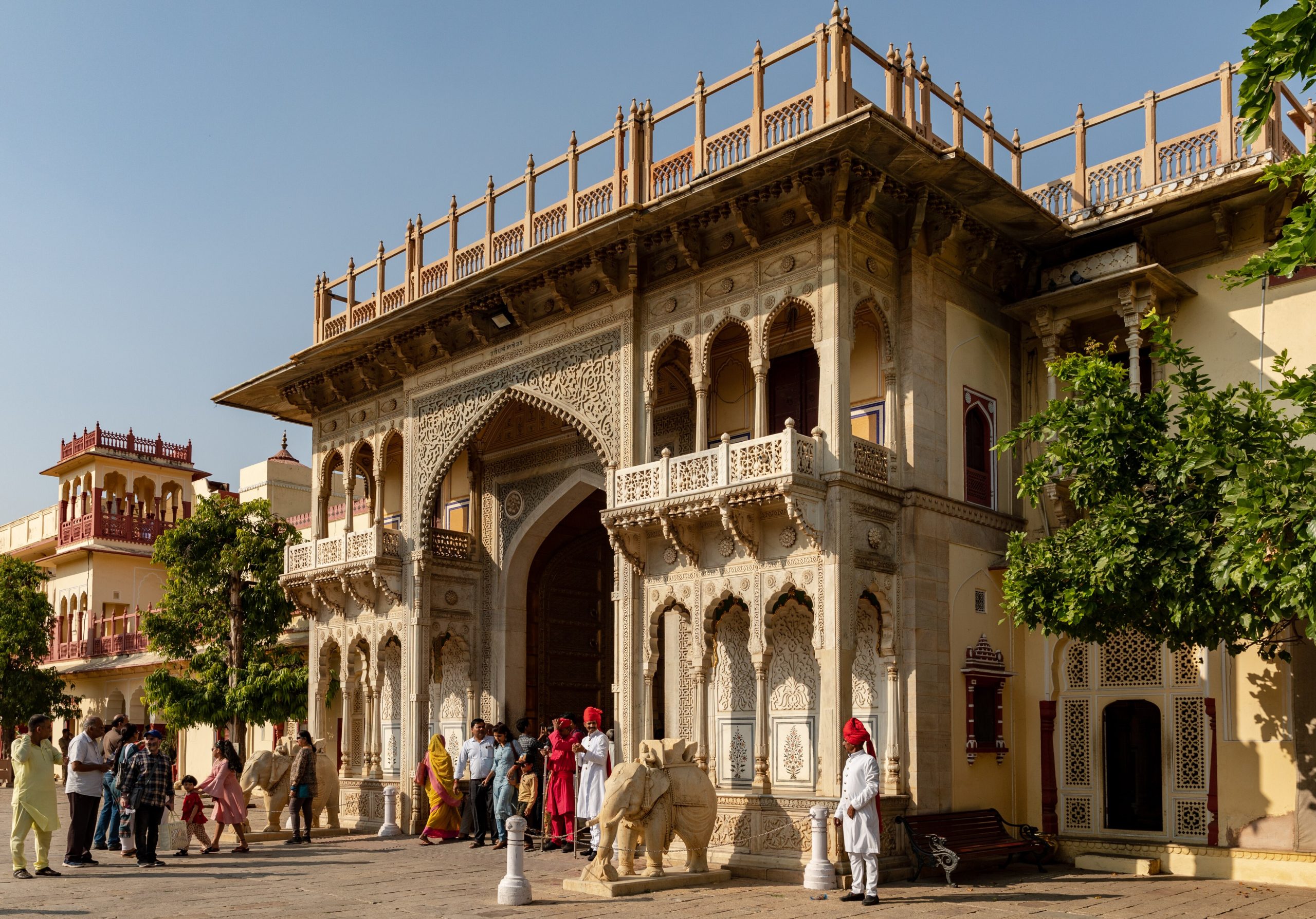 4096px-Jaipur,_India,_Capital_of_Rajasthan_-_49124756882