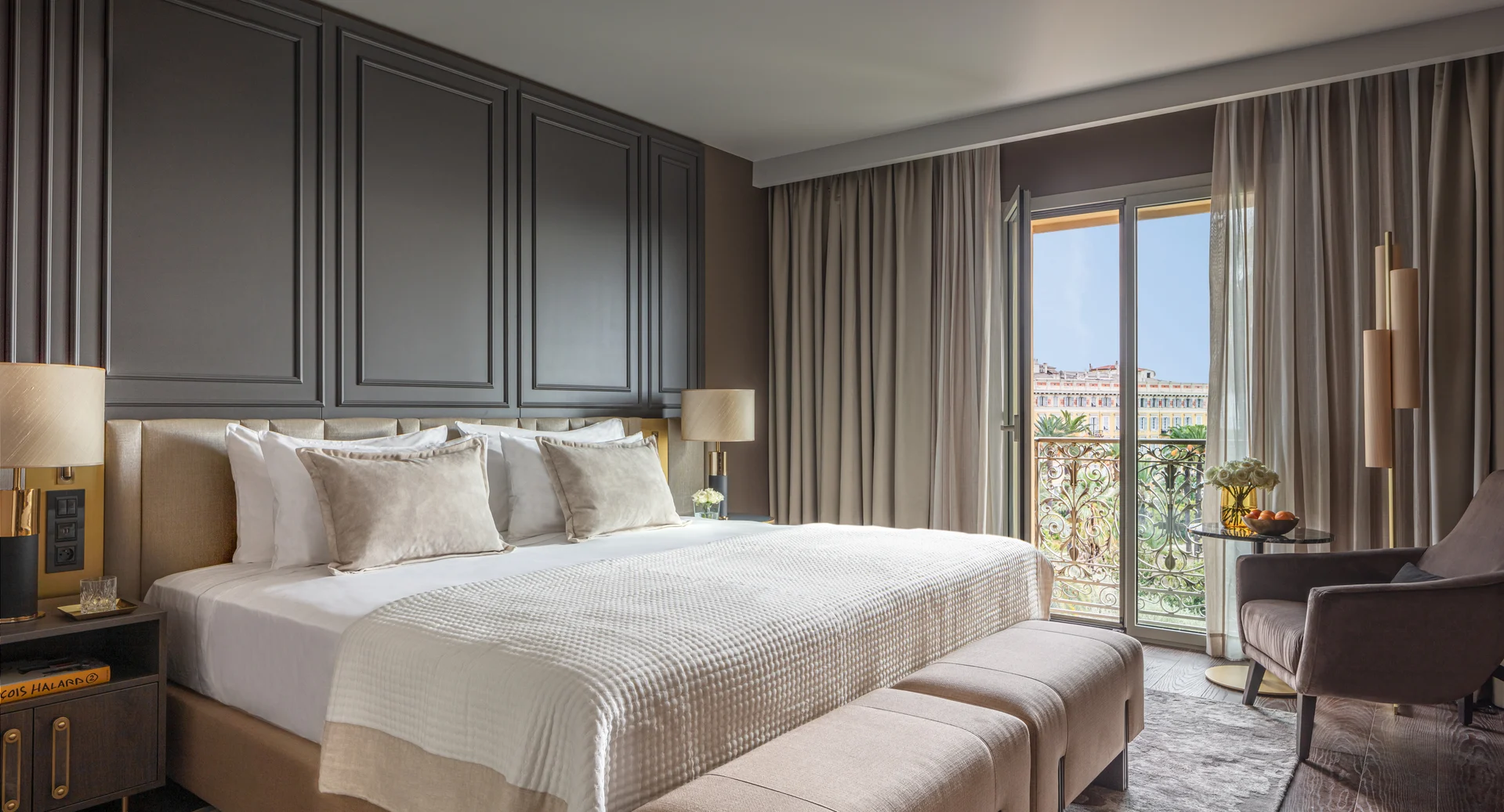 anantara_plaza_nice_premium_sea_garden_view_balcony_bed_hero_0385-3-3-crpd-19