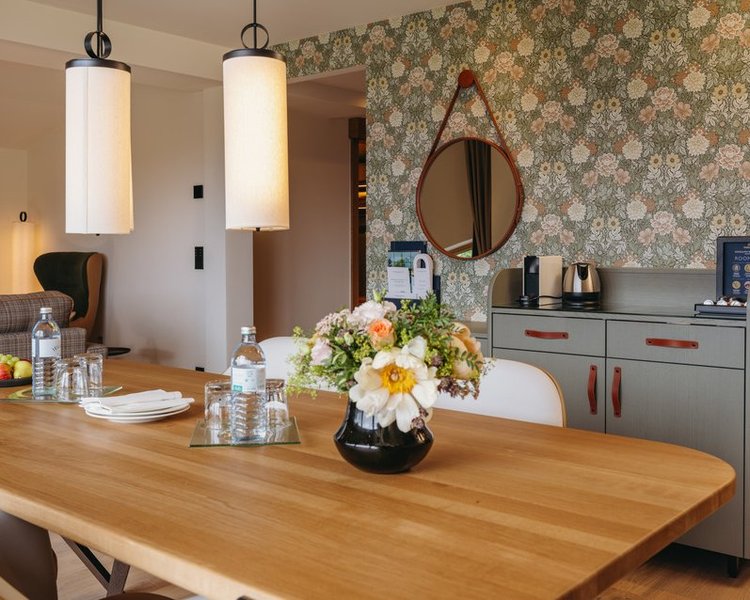 csm_Familiensuite_Wohnzimmer_neu_2_komprimiert_c_Interalpen-Hotel_Tyrol_913bc