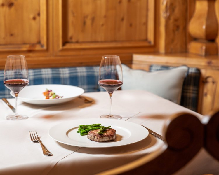 csm__c_Kirchgasser_Photography_Interalpen_Restaurant_Detail_d9e164fda5