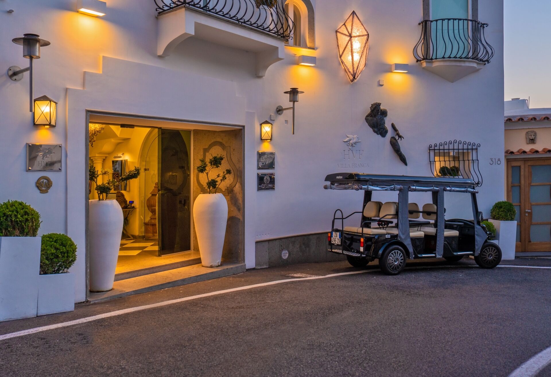 imgi_104_img-671-orig