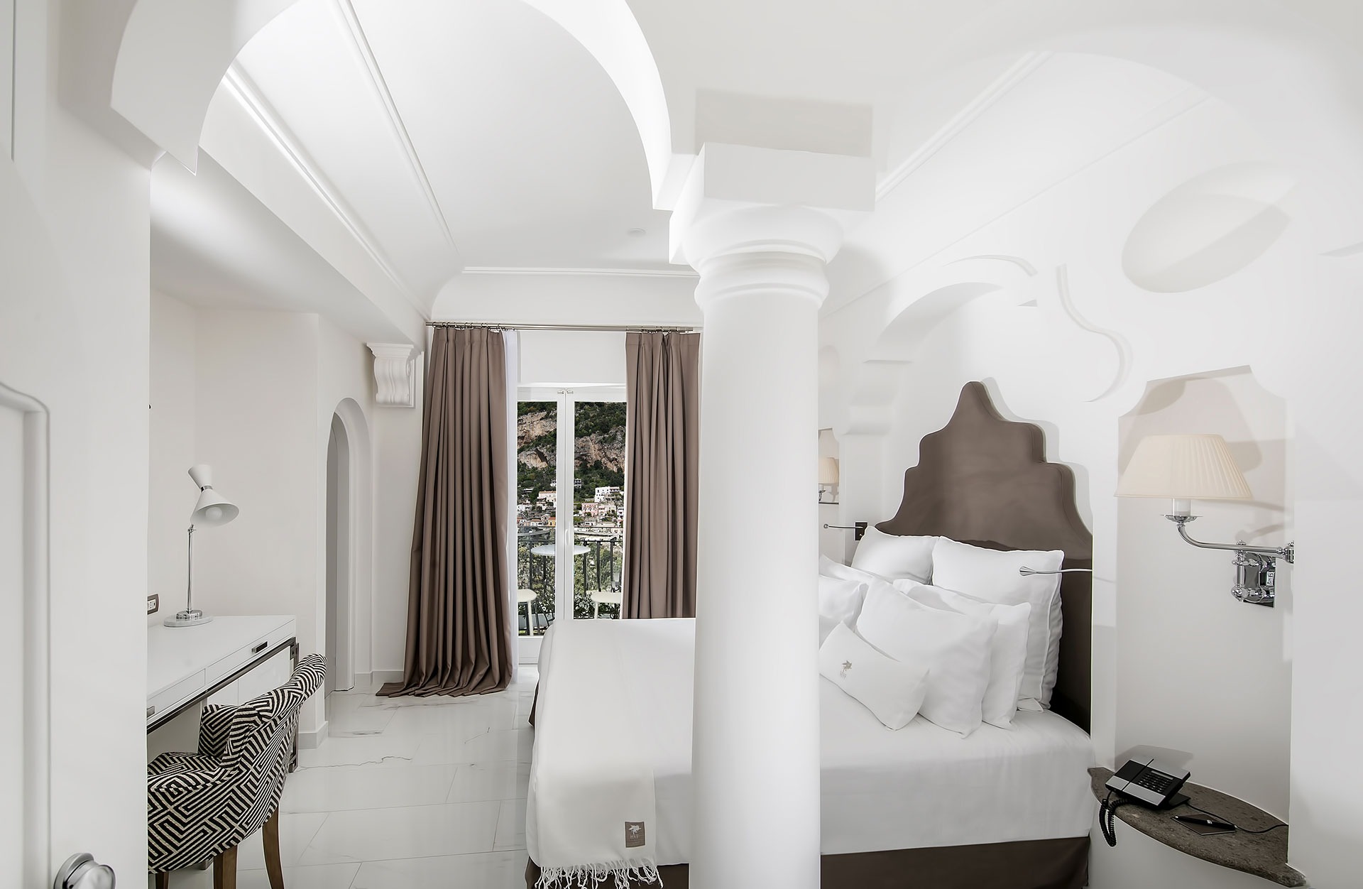 imgi_133_img-572-orig