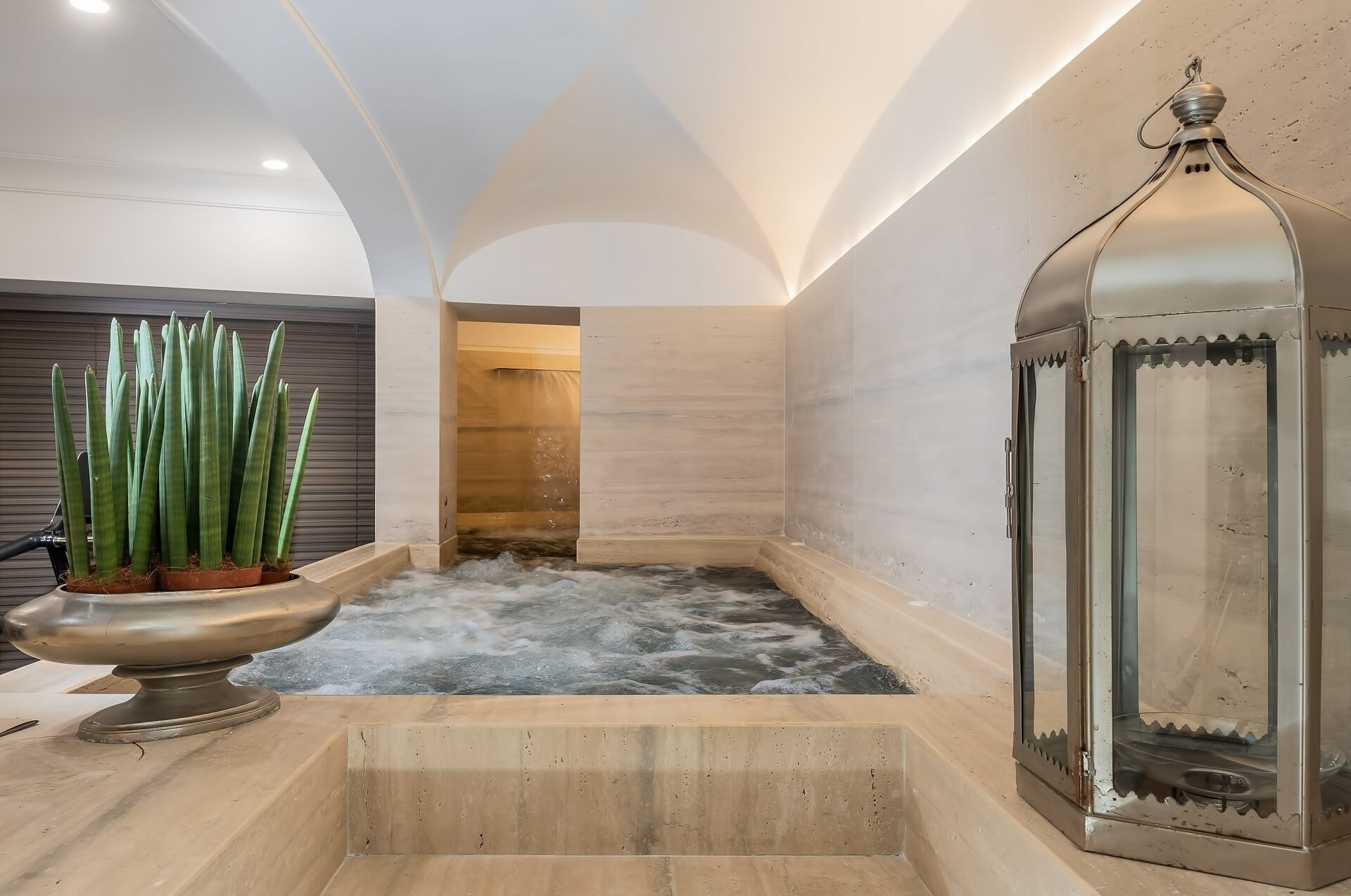 imgi_82_img-651-orig