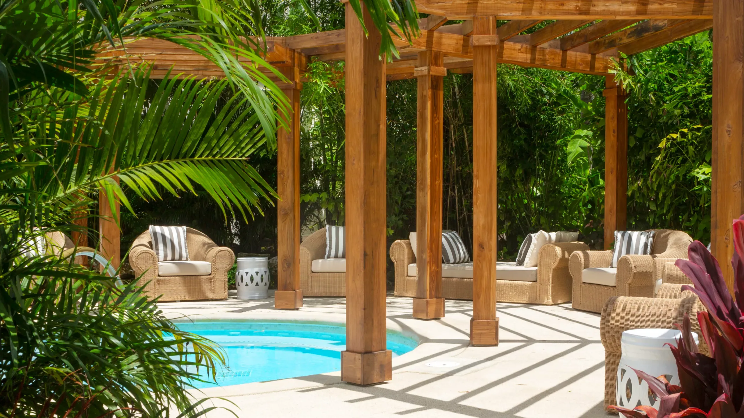 whirlpool1_WIDE-LARGE-16-9