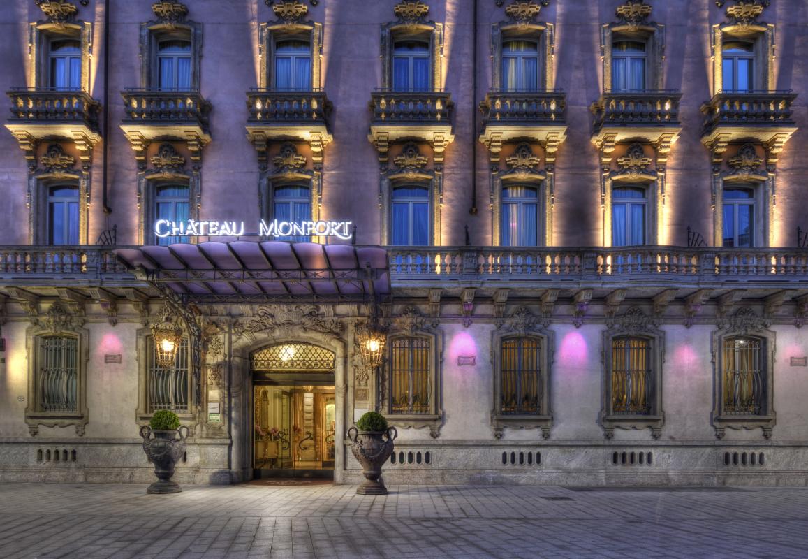 19 Esterno sera.8d443b180135d8676b74be75da647326