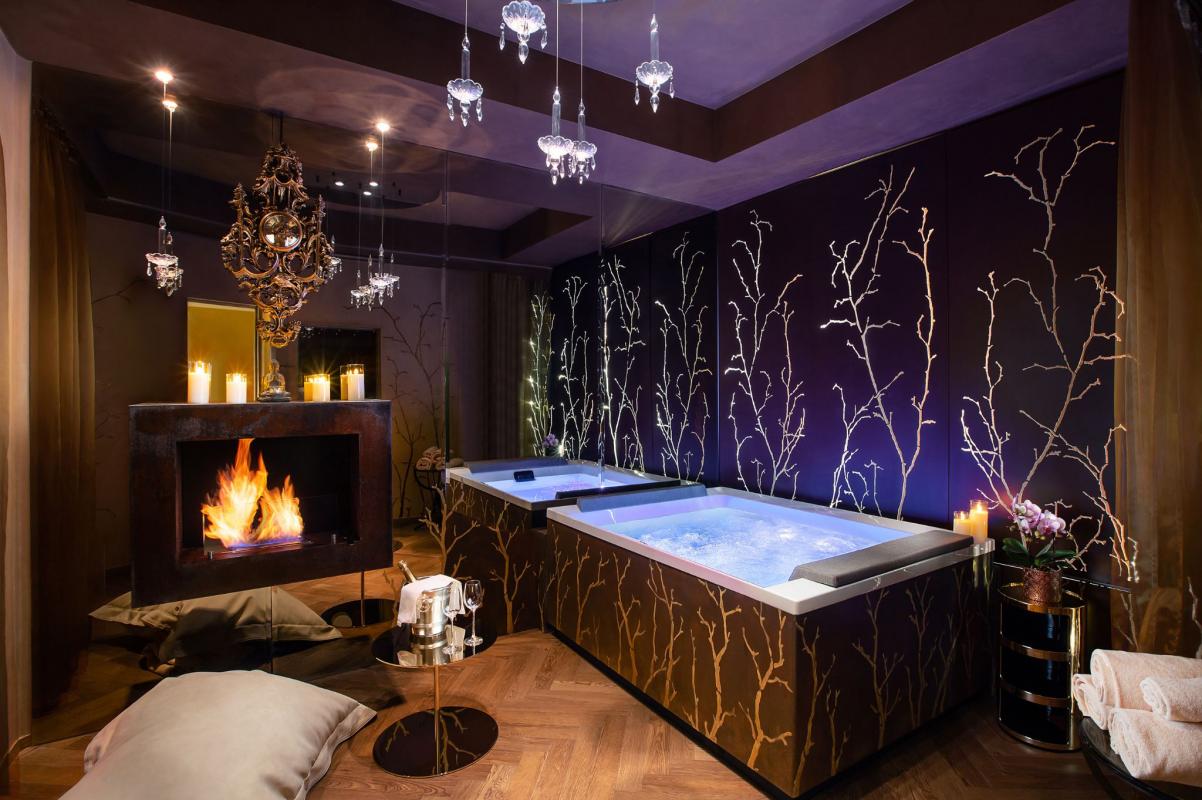 25.23a79bccb64479c84e5da9843f6d3ca3